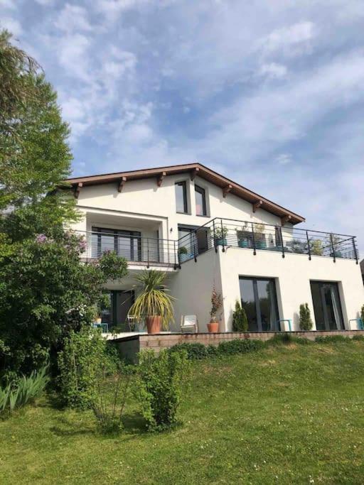 Maison De Vacances 220M2 Vue Lac Et Chateau Menthon-Saint-Bernard Exterior photo